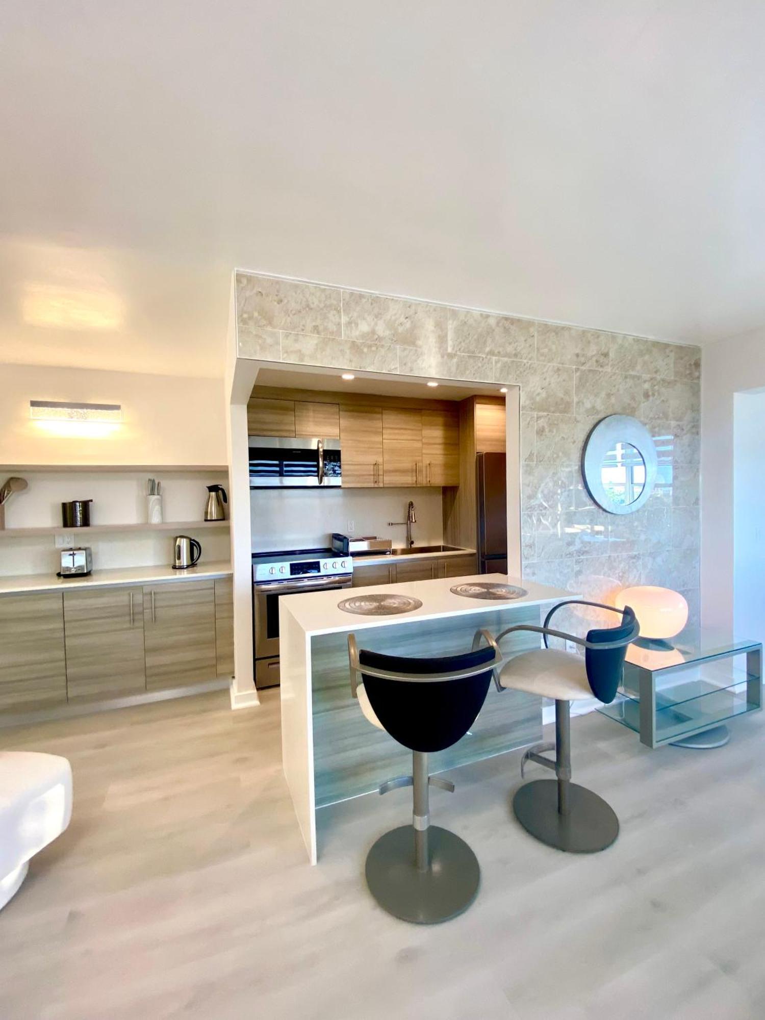 Panoramic Luxurious Waterfront One Bedroom Apartment With Miami Skyline View Free Parking 5Min Drive To Маямі-Біч Екстер'єр фото