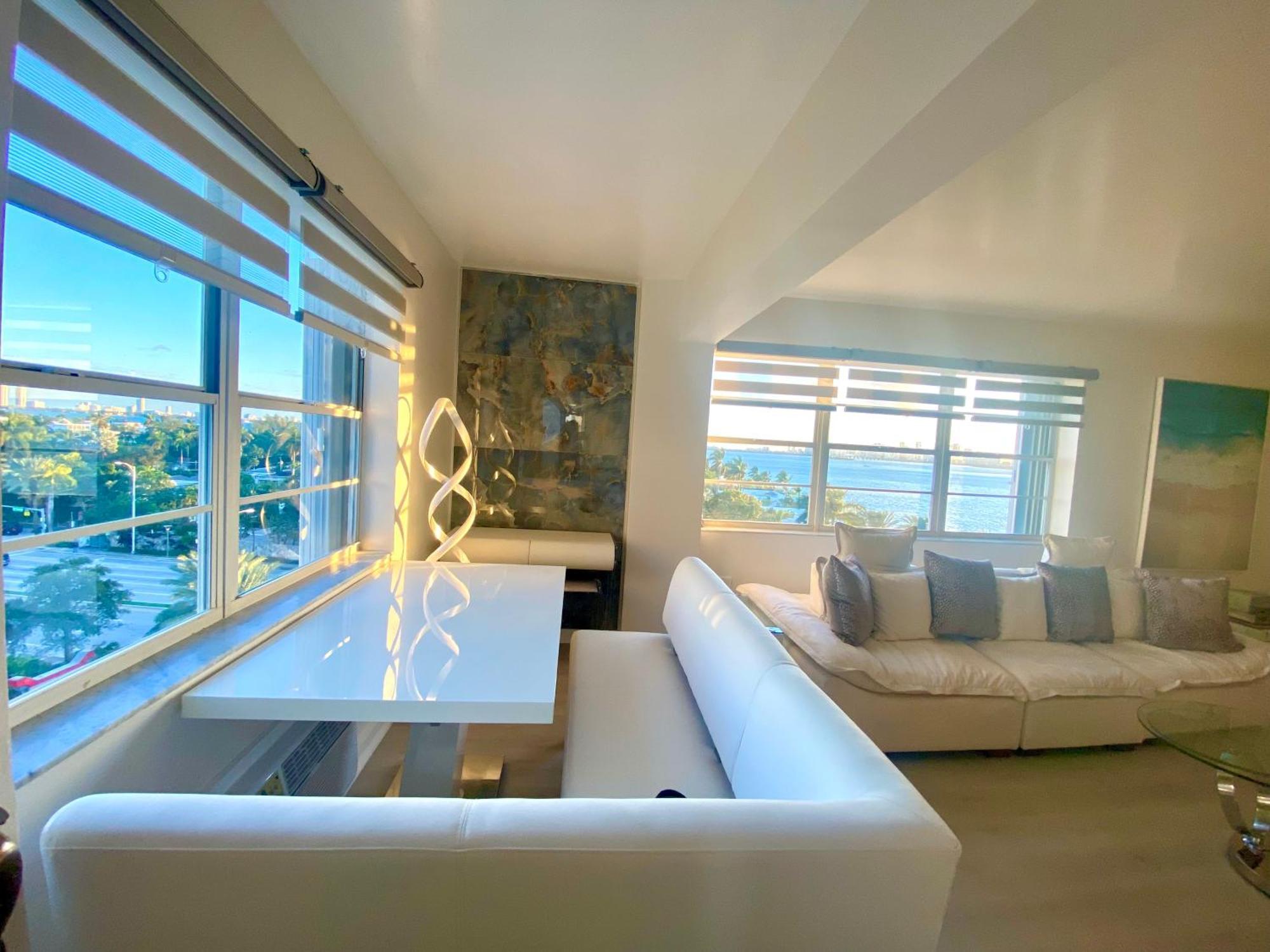 Panoramic Luxurious Waterfront One Bedroom Apartment With Miami Skyline View Free Parking 5Min Drive To Маямі-Біч Екстер'єр фото