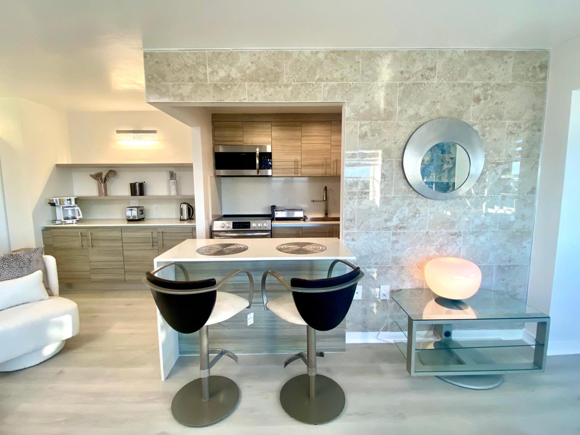 Panoramic Luxurious Waterfront One Bedroom Apartment With Miami Skyline View Free Parking 5Min Drive To Маямі-Біч Екстер'єр фото